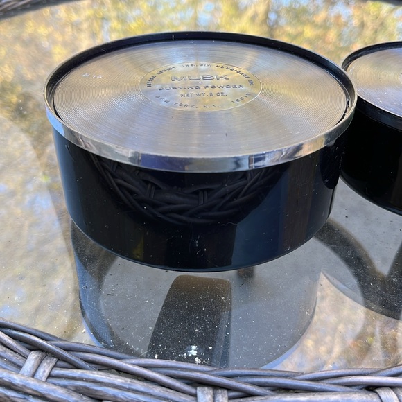 Alyssa Ashley Musk Dusting powder black empty containers. Pre-owned set of 2 - Picture 4 of 7